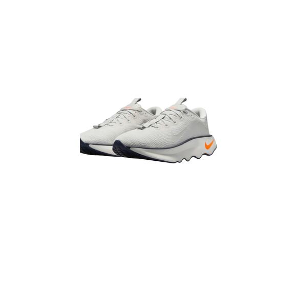 Nike Motiva Sail Platinum Tint Light Iron Ore Men
Sz8 / WMN-9.5 DV1237-101 NEW - Picture 1 of 5